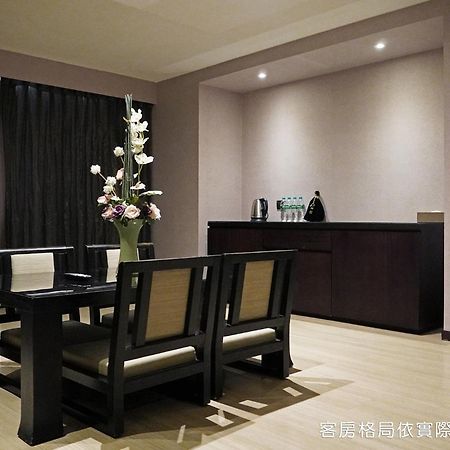 Talmud Hotel Kaohsiung Loveriver المظهر الخارجي الصورة