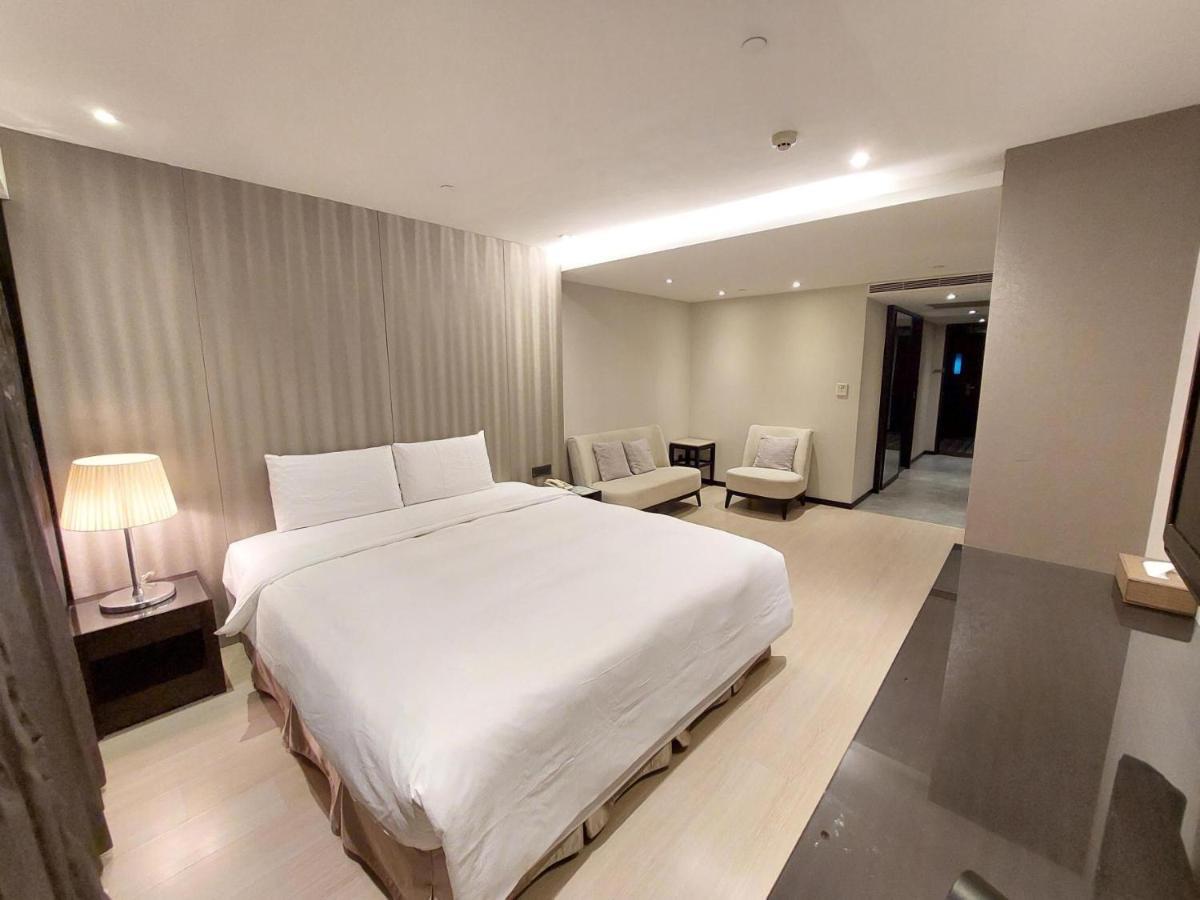 Talmud Hotel Kaohsiung Loveriver المظهر الخارجي الصورة