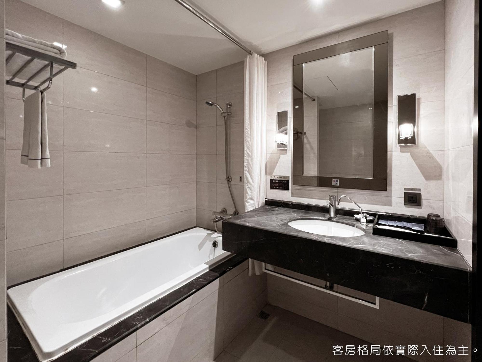 Talmud Hotel Kaohsiung Loveriver المظهر الخارجي الصورة