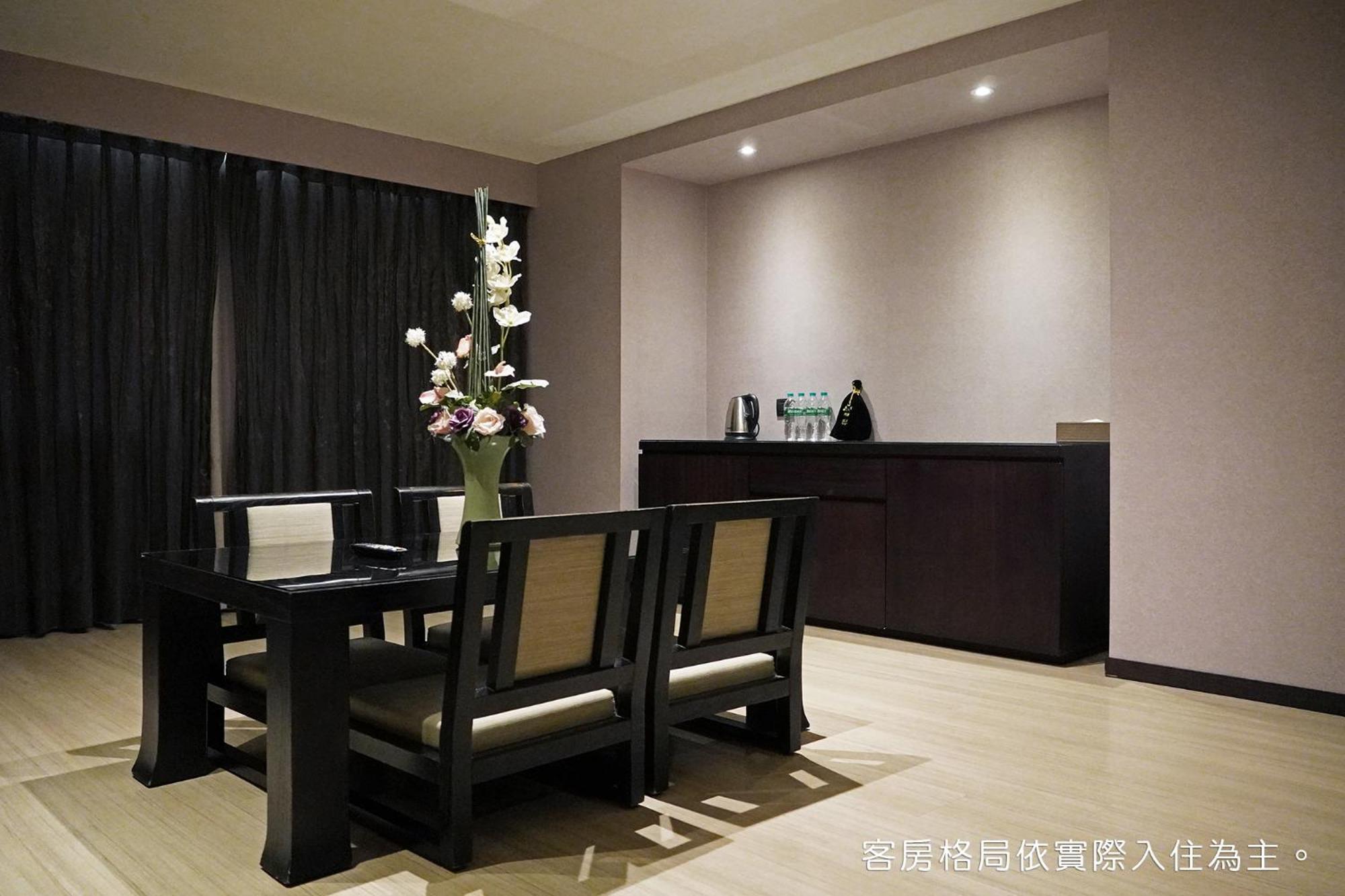 Talmud Hotel Kaohsiung Loveriver المظهر الخارجي الصورة
