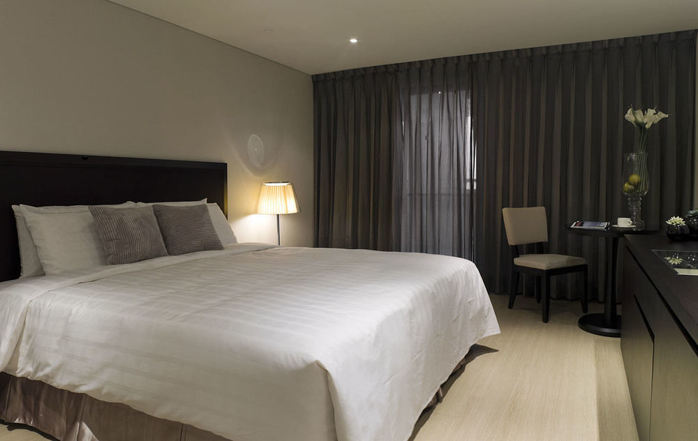 Talmud Hotel Kaohsiung Loveriver المظهر الخارجي الصورة
